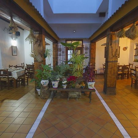 Hotel El Tabanco El Bosque Bagian luar foto