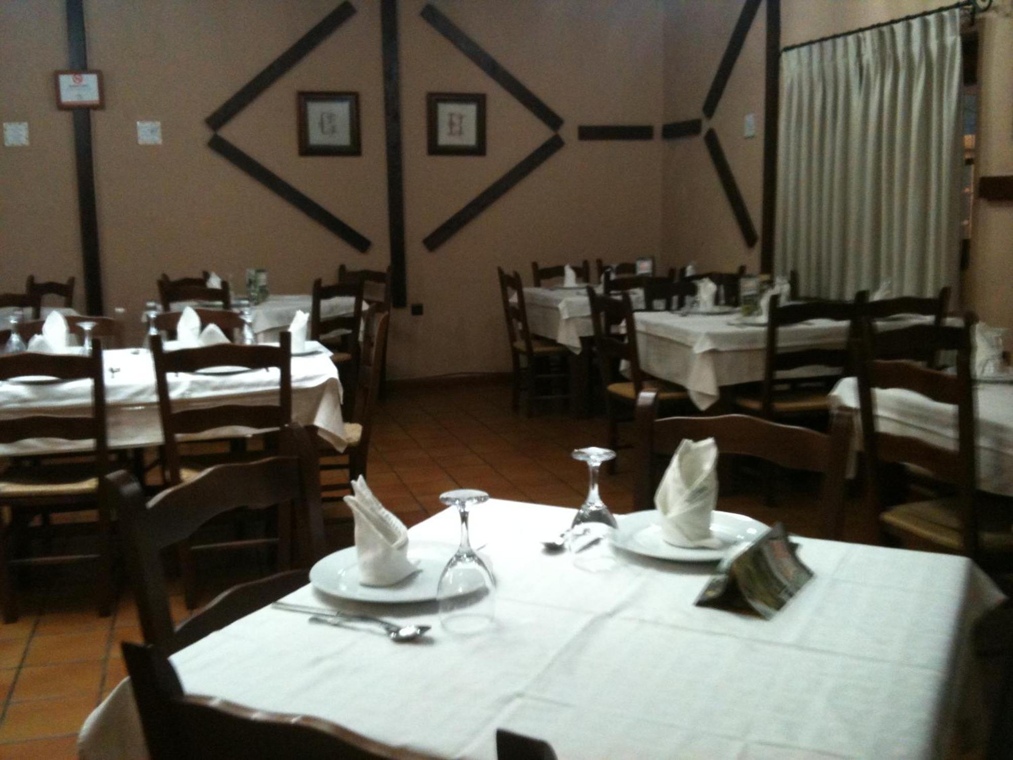 Hotel El Tabanco El Bosque Bagian luar foto