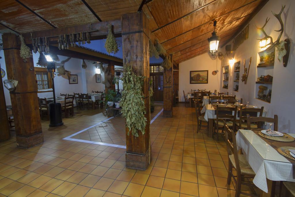 Hotel El Tabanco El Bosque Bagian luar foto